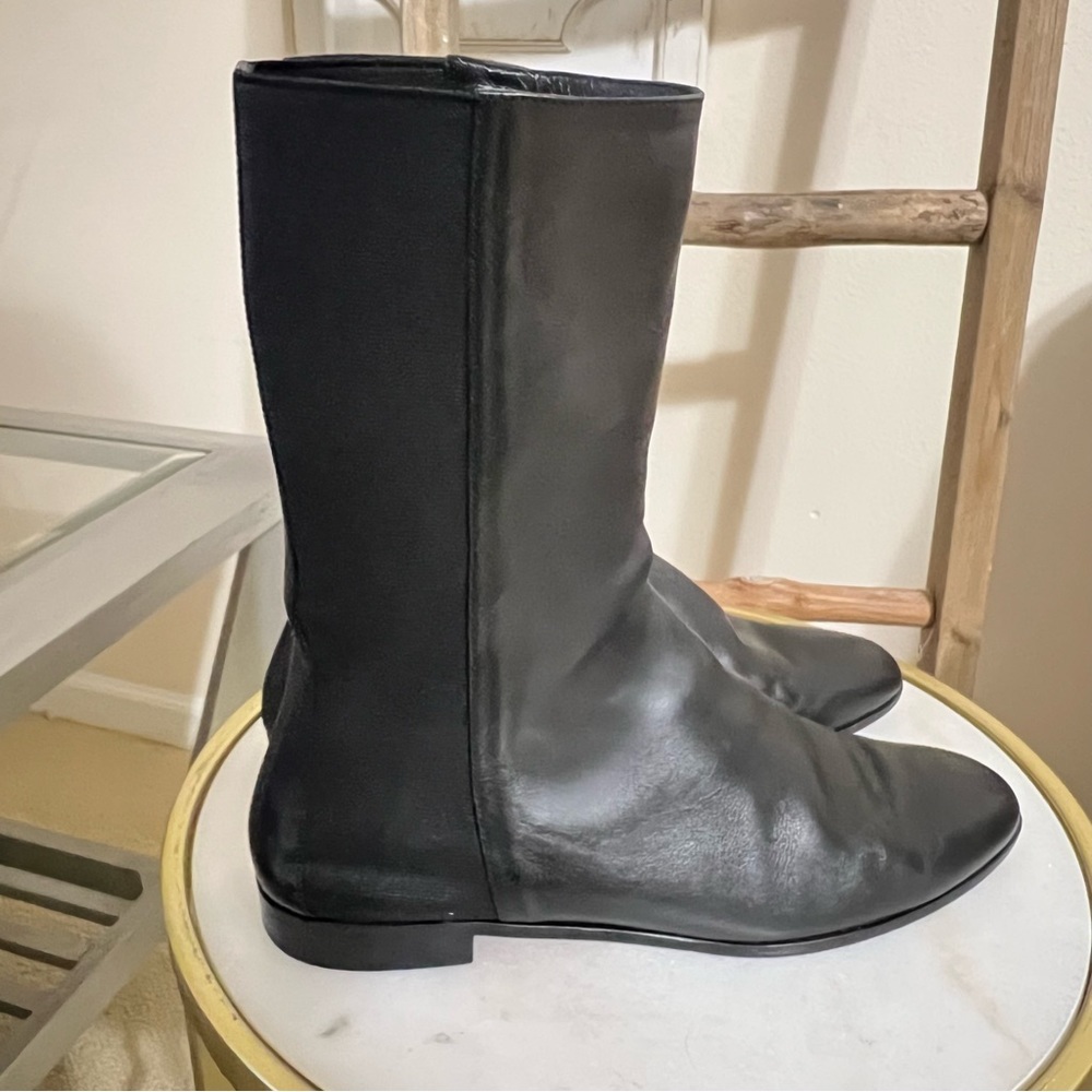 4. MANOLO BLAHNIK Black Leather Flat Heel Booties 40 - Picture 2 of 16